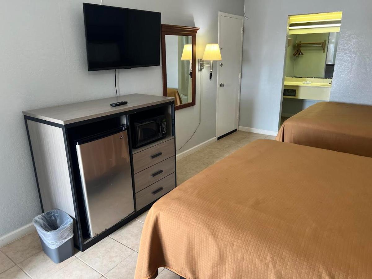 Executive Inn Mercedes Weslaco Εξωτερικό φωτογραφία